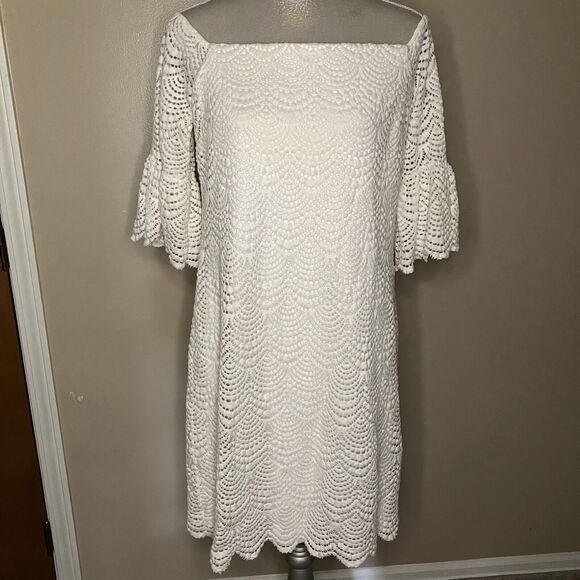 Lilly Pulitzer Off The Shoulder Lace Scallop Flounce Sleeve Knee Length Dress - Picture 1 of 16